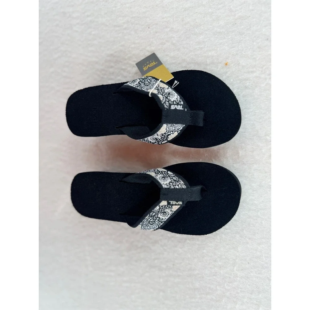 NWT Teva - Mush Mandalyn Wedge 2 Sandals Paisley - Harmony B/W - 5 - Womens